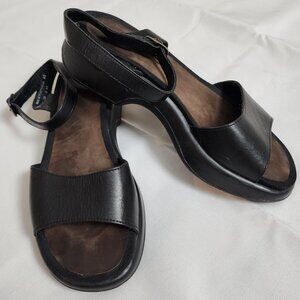 Dansko | Black Leather Rubber Sole Sandals